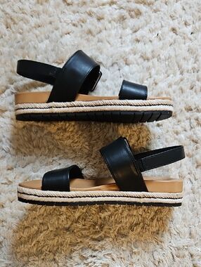 boc Black Two-Strap Platform Espadrille Sandals
